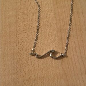 Elegant Silver “Wave” Necklace
